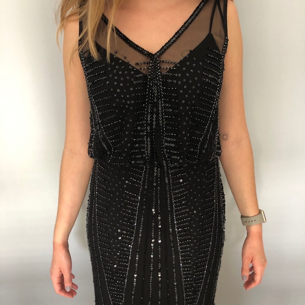 Adrianna Papell Size 2 Sequin Dress